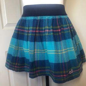 Hollister plaid winter mini skirt cotton EUC